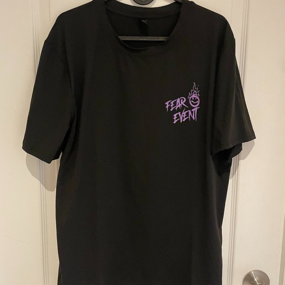 black t-shirt